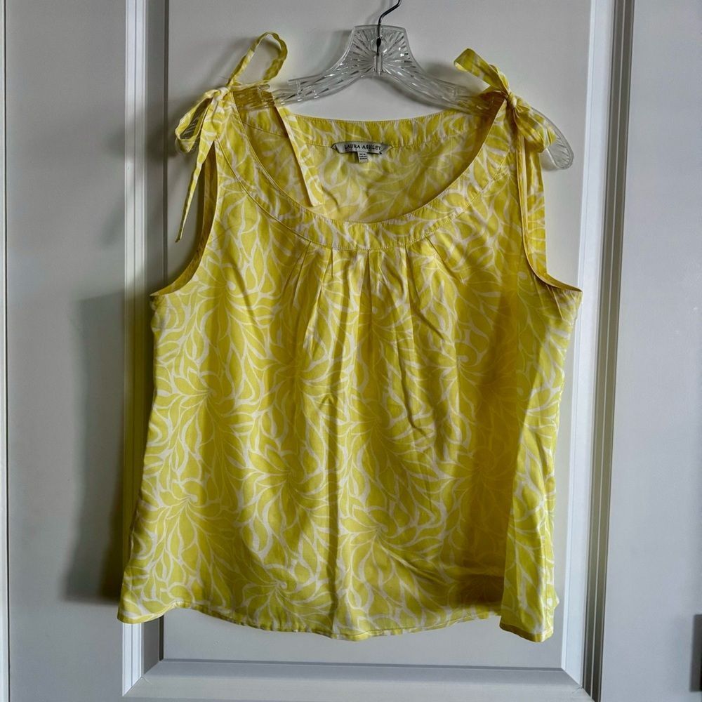 Laura Ashley Sleeveless Top